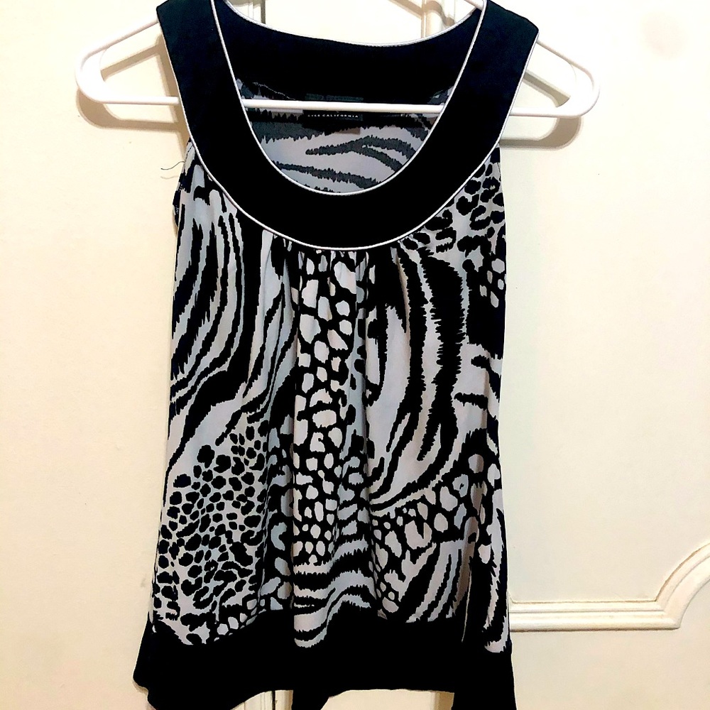 Cute zebra print tank top, size small, IZ BYER